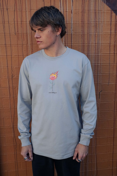 LIGHT GREY ROSE LONG SLEEVE TEE
