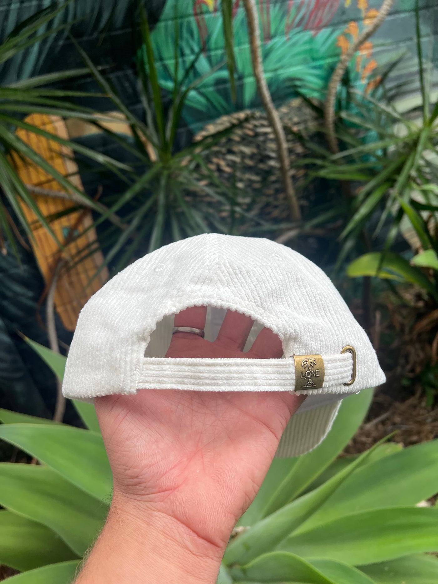 PASTEL LONE CORDUROY CAP